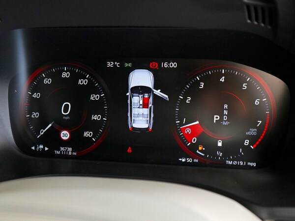 Used Volvo XC60 2020 for sale - 74677946: Photo 48