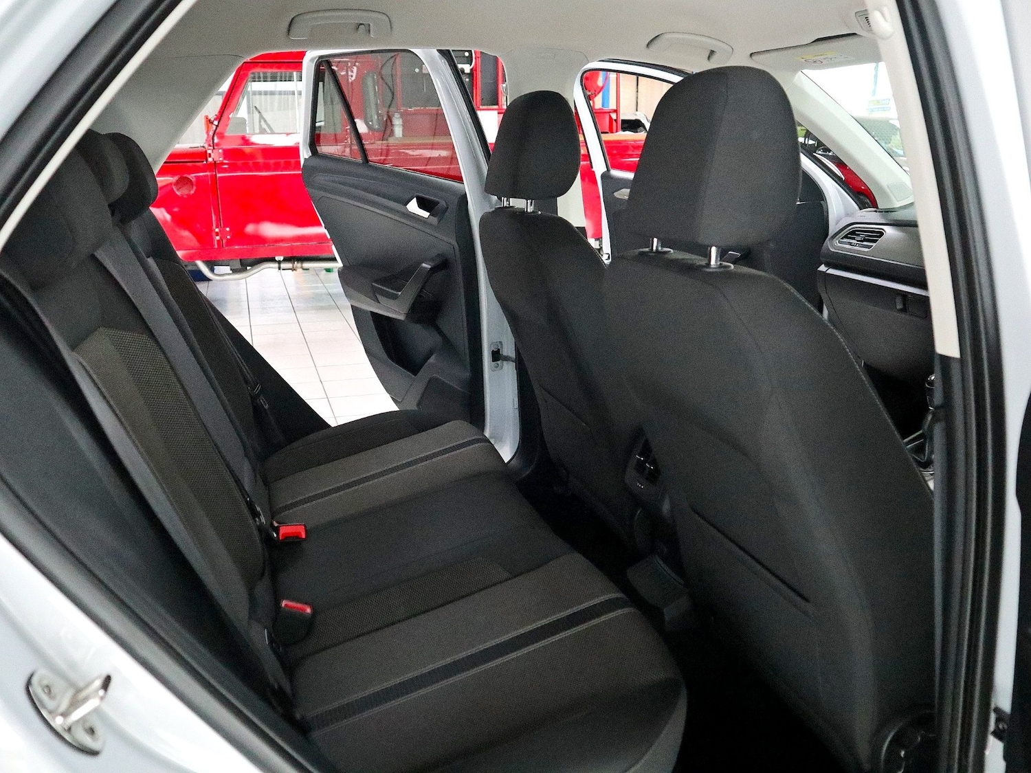 Used Volkswagen T-Roc 2020 for sale - 76082893: Photo 15