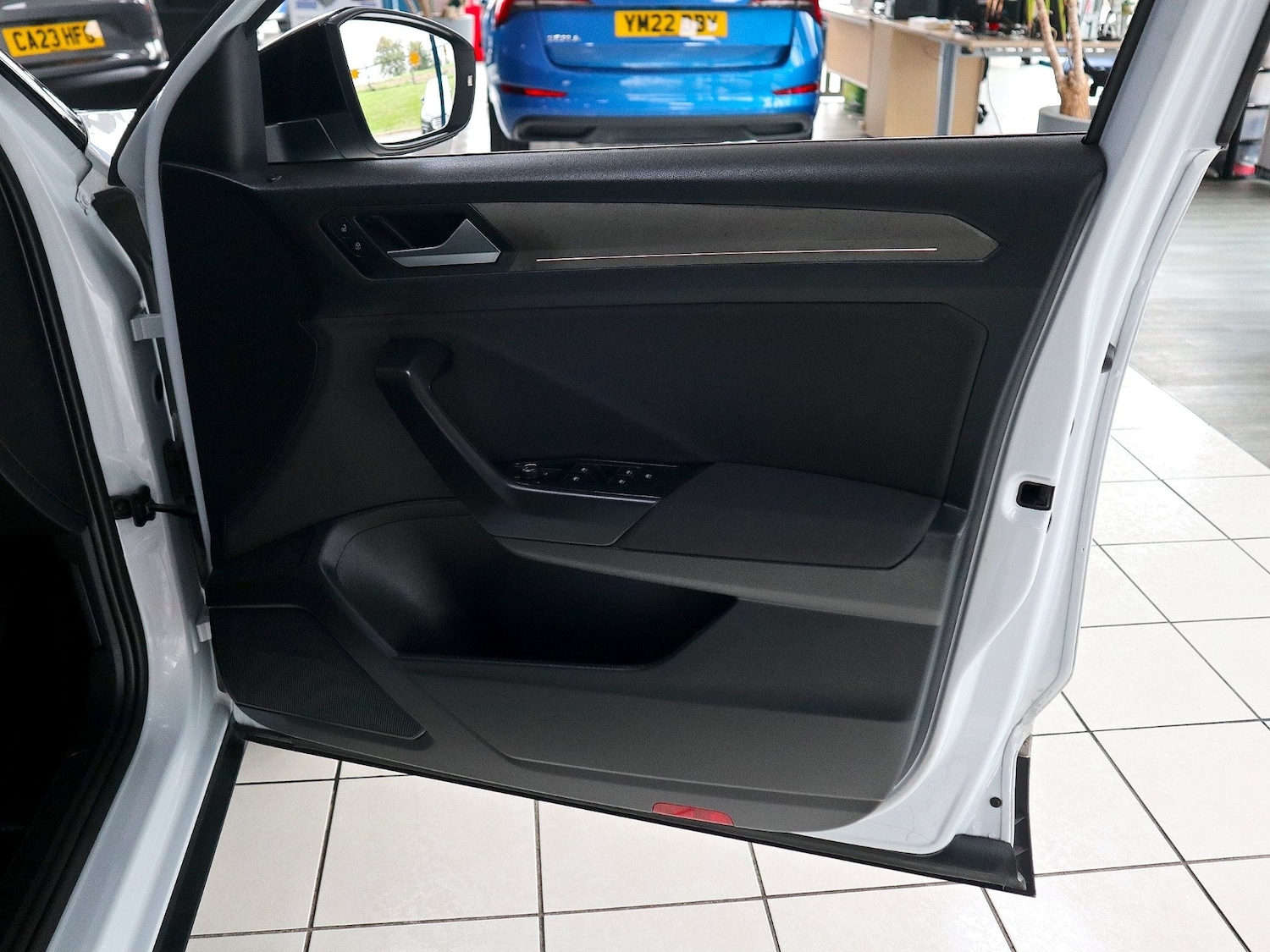Used Volkswagen T-Roc 2020 for sale - 76082893: Photo 22