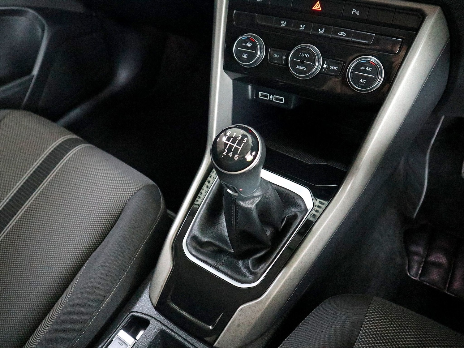 Used Volkswagen T-Roc 2020 for sale - 76082893: Photo 29