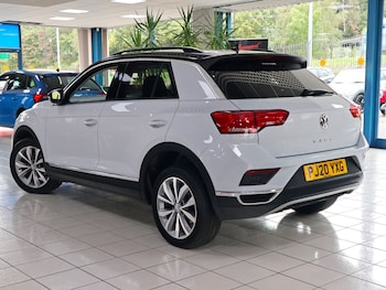 Used Volkswagen T-Roc 2020 for sale - 76082893: Photo 2