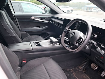 Used Renault Austral 2024 for sale - 78910074: Photo