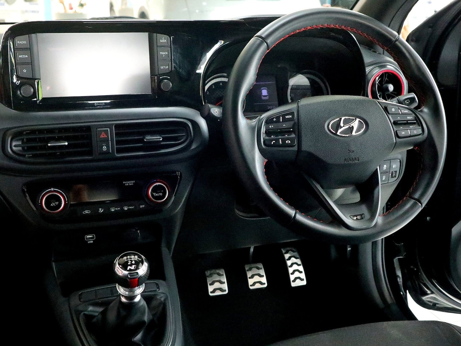 Used Hyundai i10 2022 for sale - 76258076: Photo 25