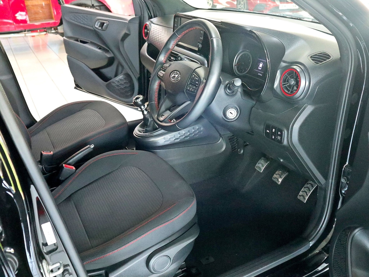 Used Hyundai i10 2022 for sale - 76258076: Photo 3