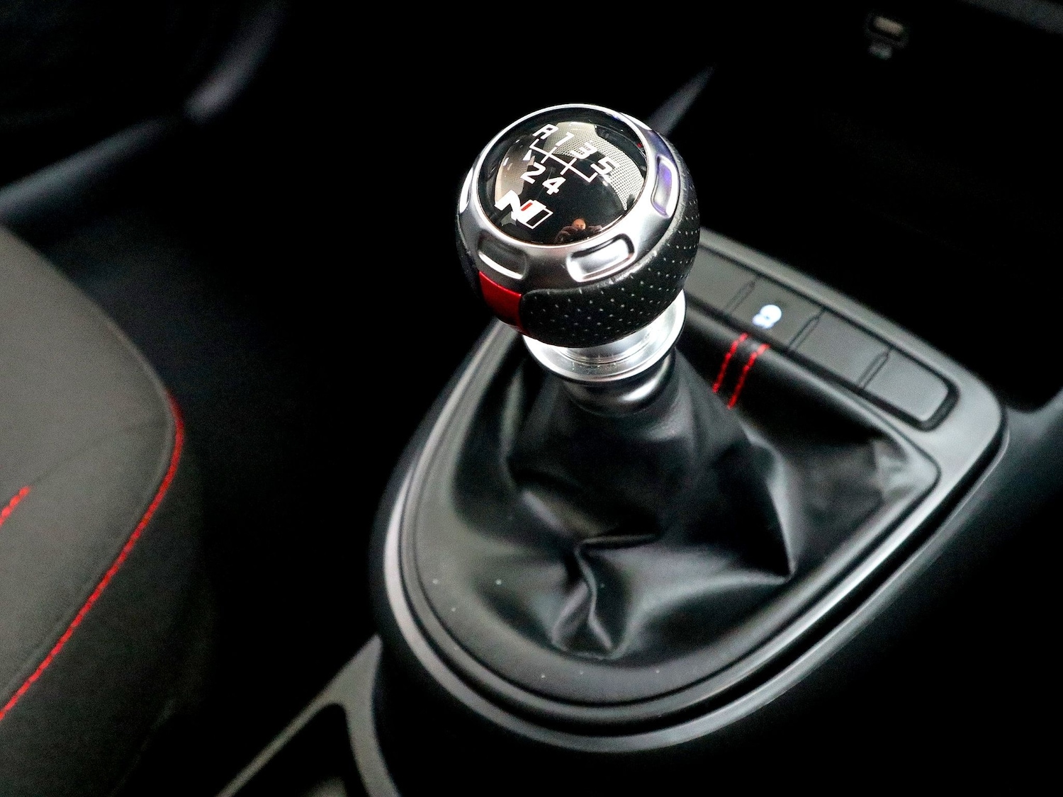 Used Hyundai i10 2022 for sale - 76258076: Photo 35