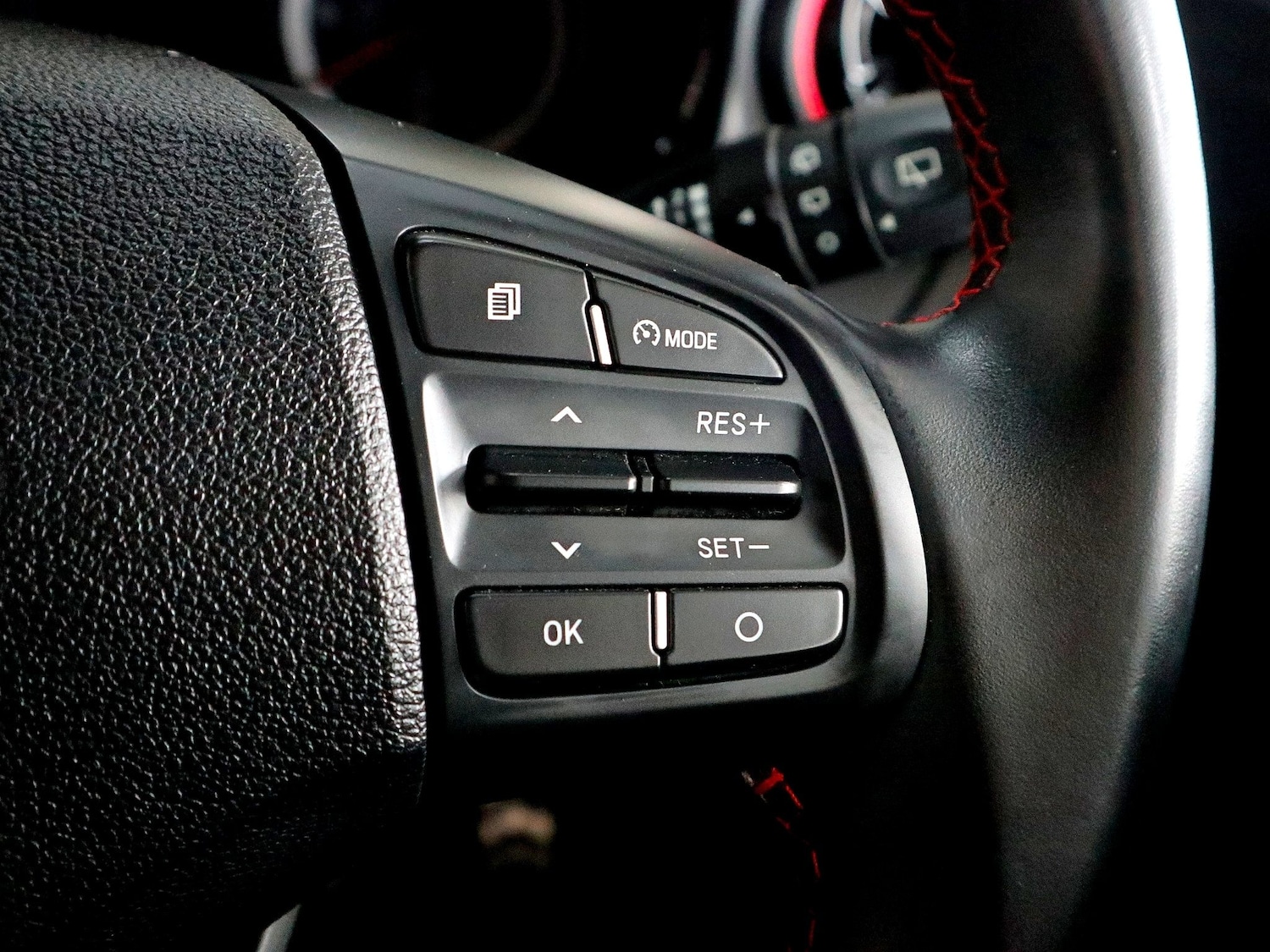 Used Hyundai i10 2022 for sale - 76258076: Photo 38