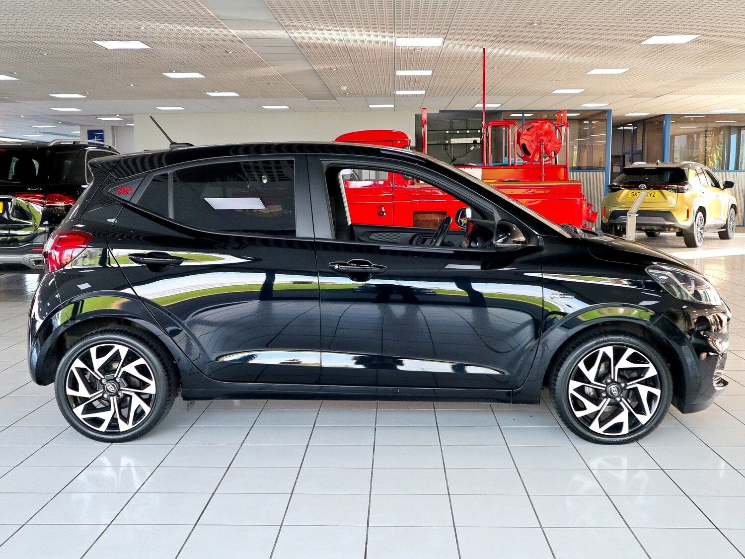 Used Hyundai i10 2022 for sale - 76258076: Photo 6