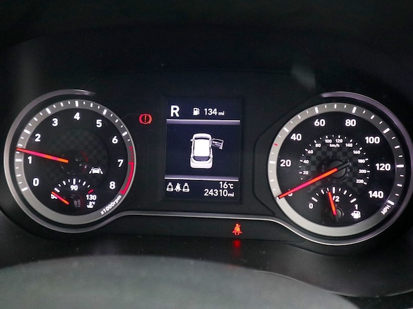 Used Hyundai i10 2022 for sale - 76258076: Photo 7