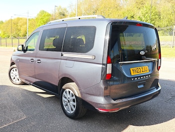 Used Ford Grand Tourneo Connect 2023 for sale - 78415390: Photo