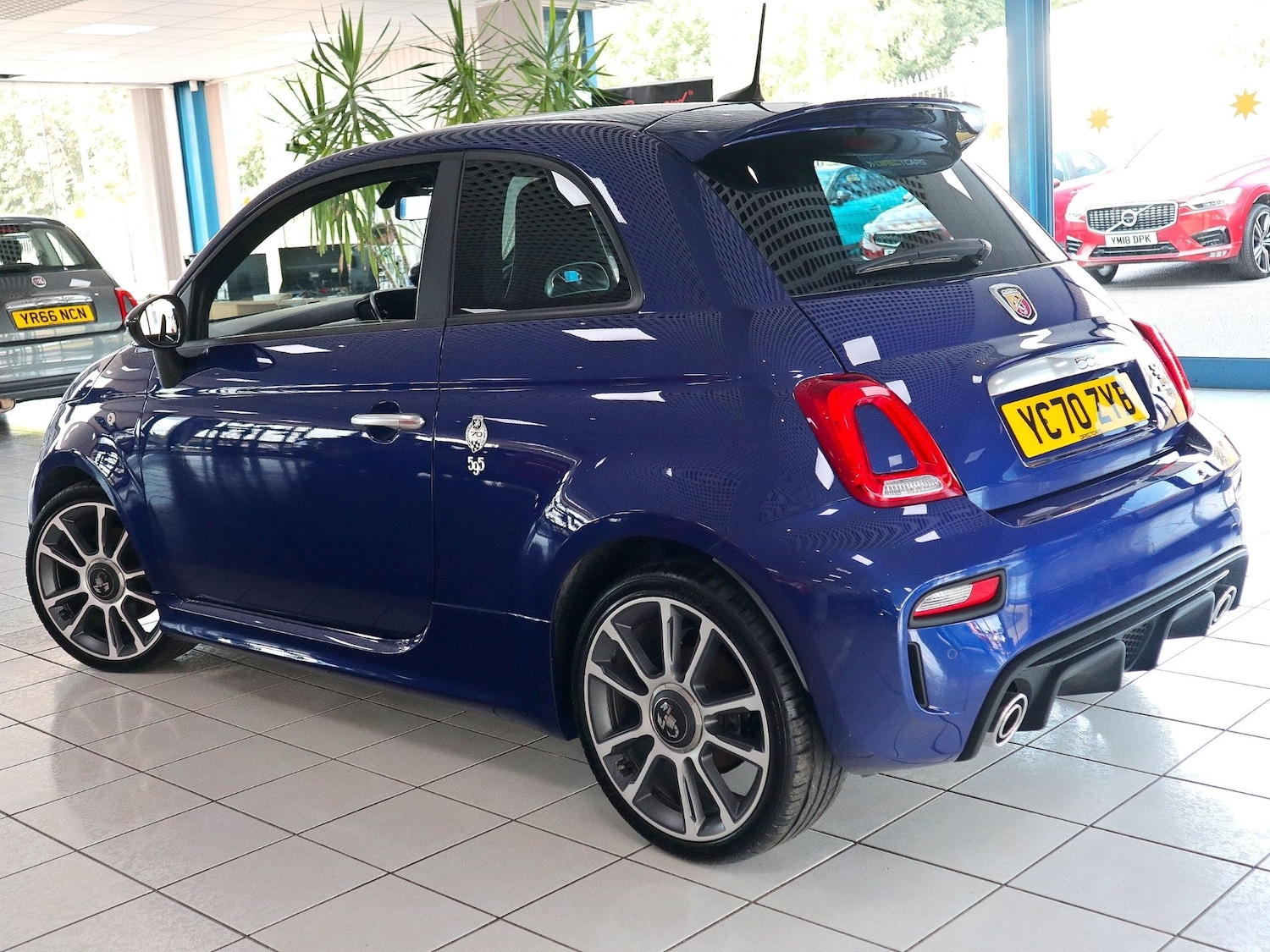 Used Abarth 595 2020 for sale - 76536906: Photo 2