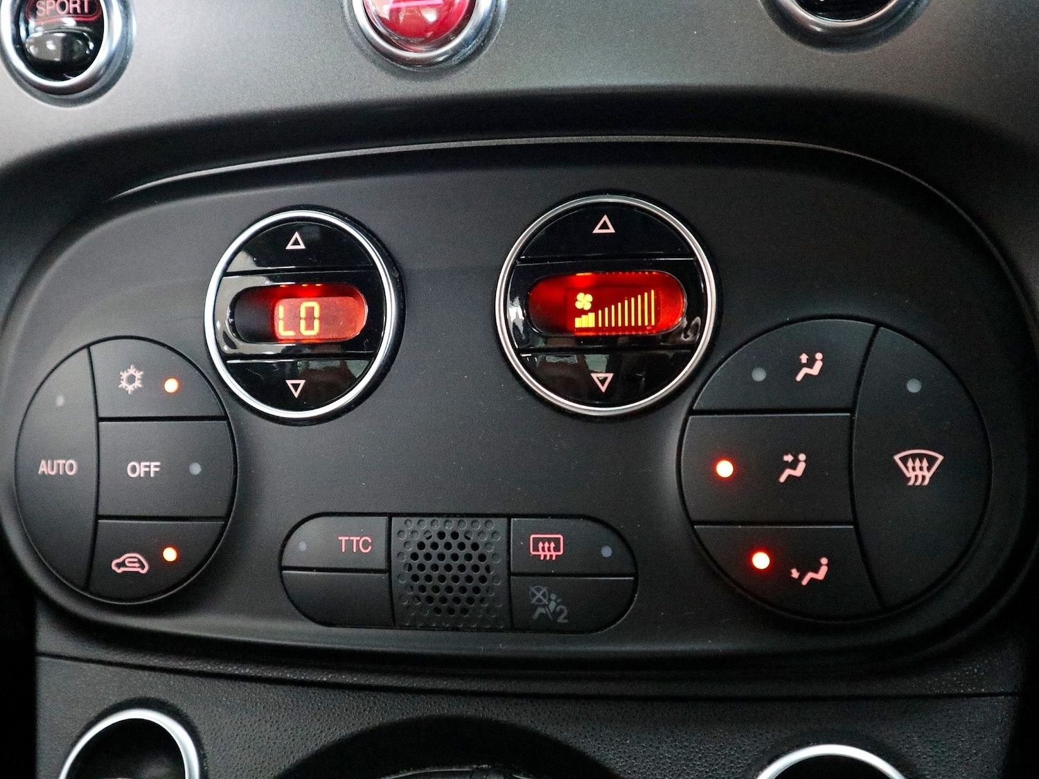 Used Abarth 595 2020 for sale - 76536906: Photo 42