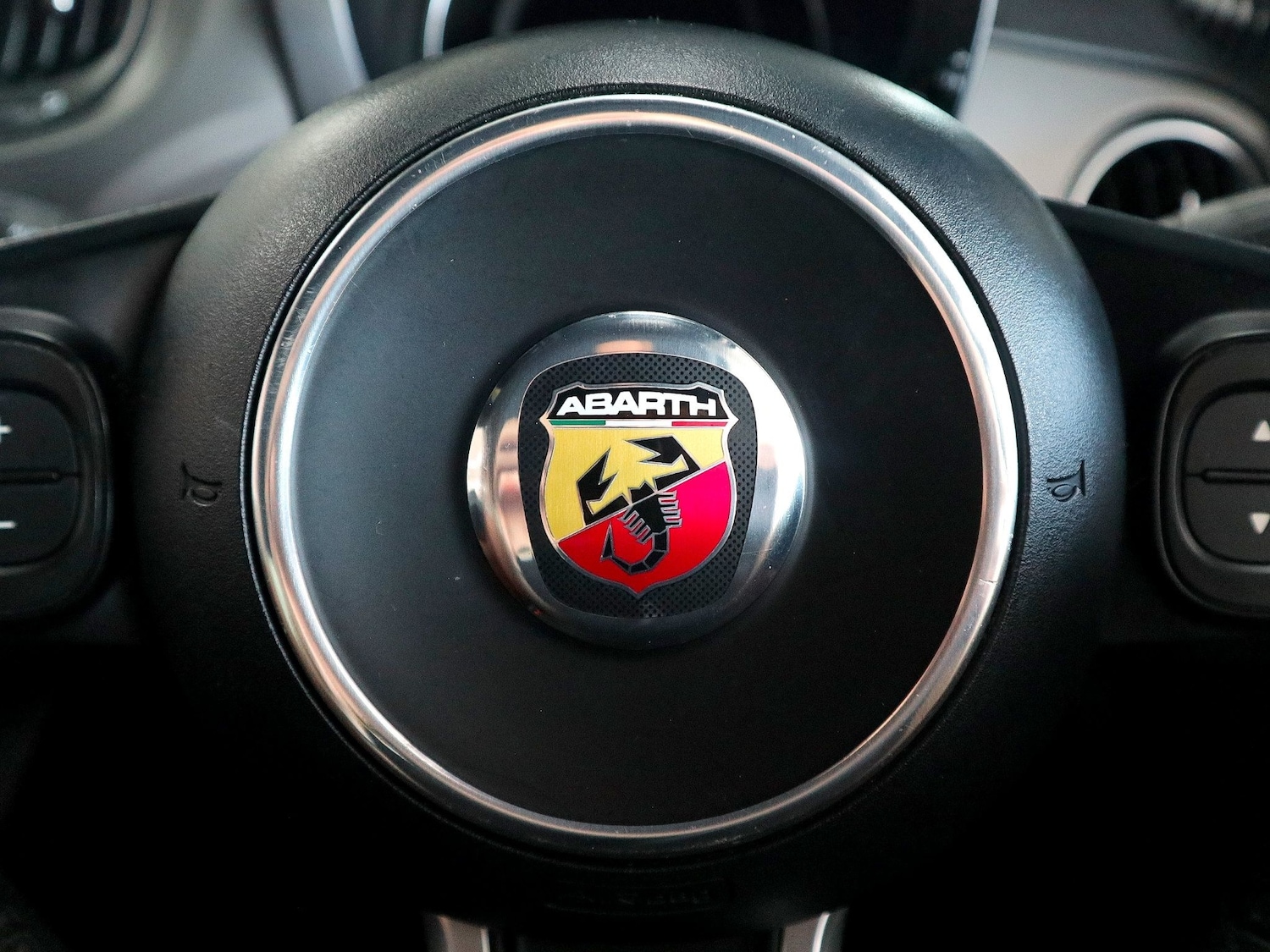 Used Abarth 595 2020 for sale - 76536906: Photo 49