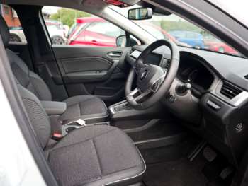 Used Renault Captur 2024 for sale - 75278173: Photo