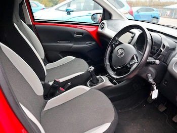 Toyota AYGO feature image 3