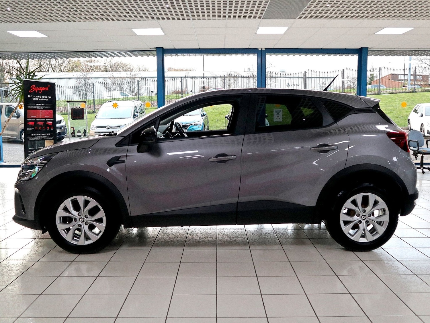 Used Renault Captur 2022 for sale - 76656415: Photo 10