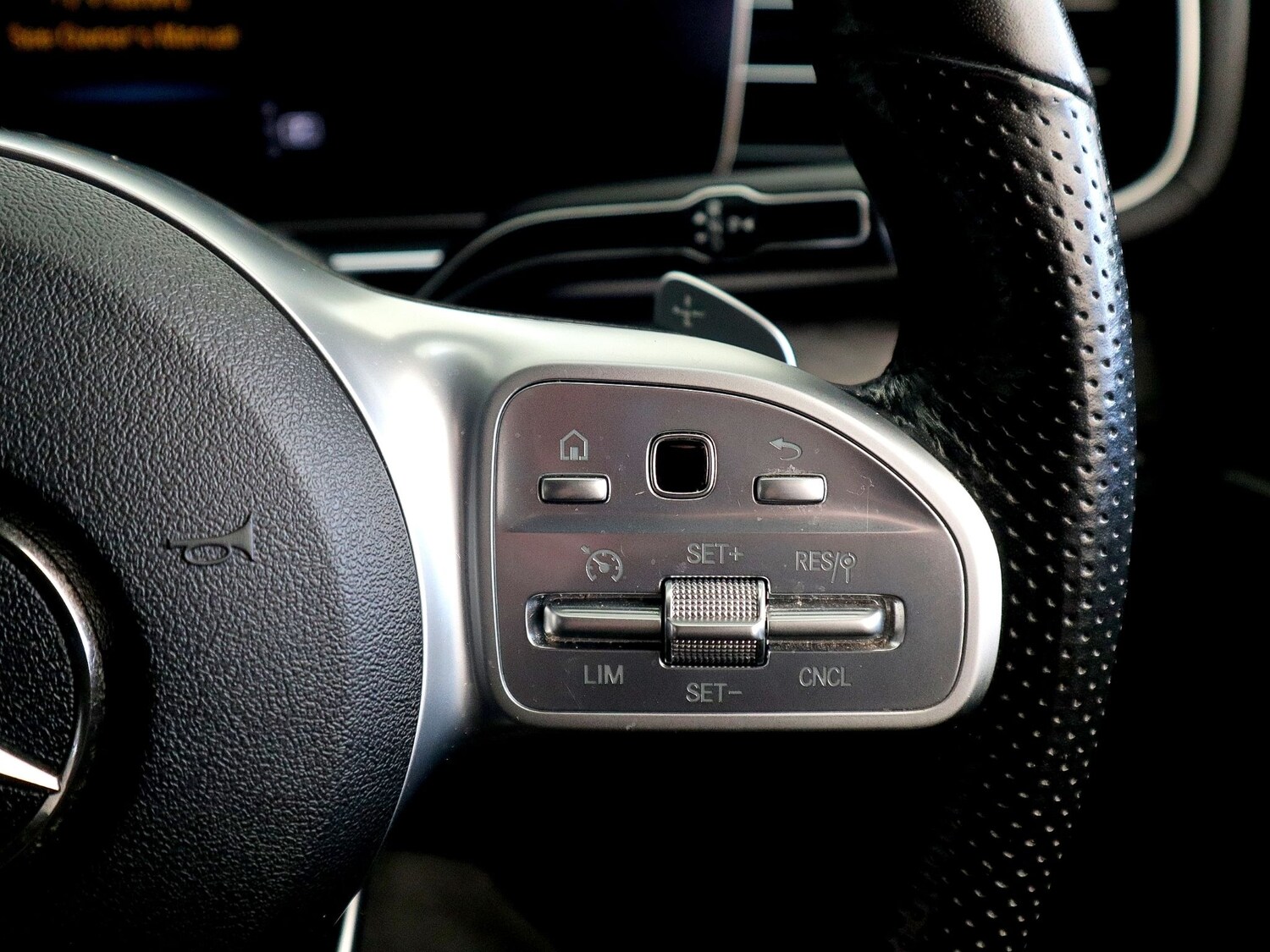 Used Mercedes-Benz GL Class 2019 for sale - 75938977: Photo 46