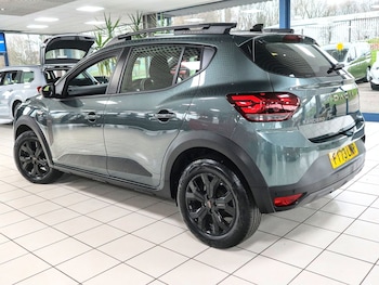 Used Dacia Sandero Stepway 2023 for sale - 77303926: Photo