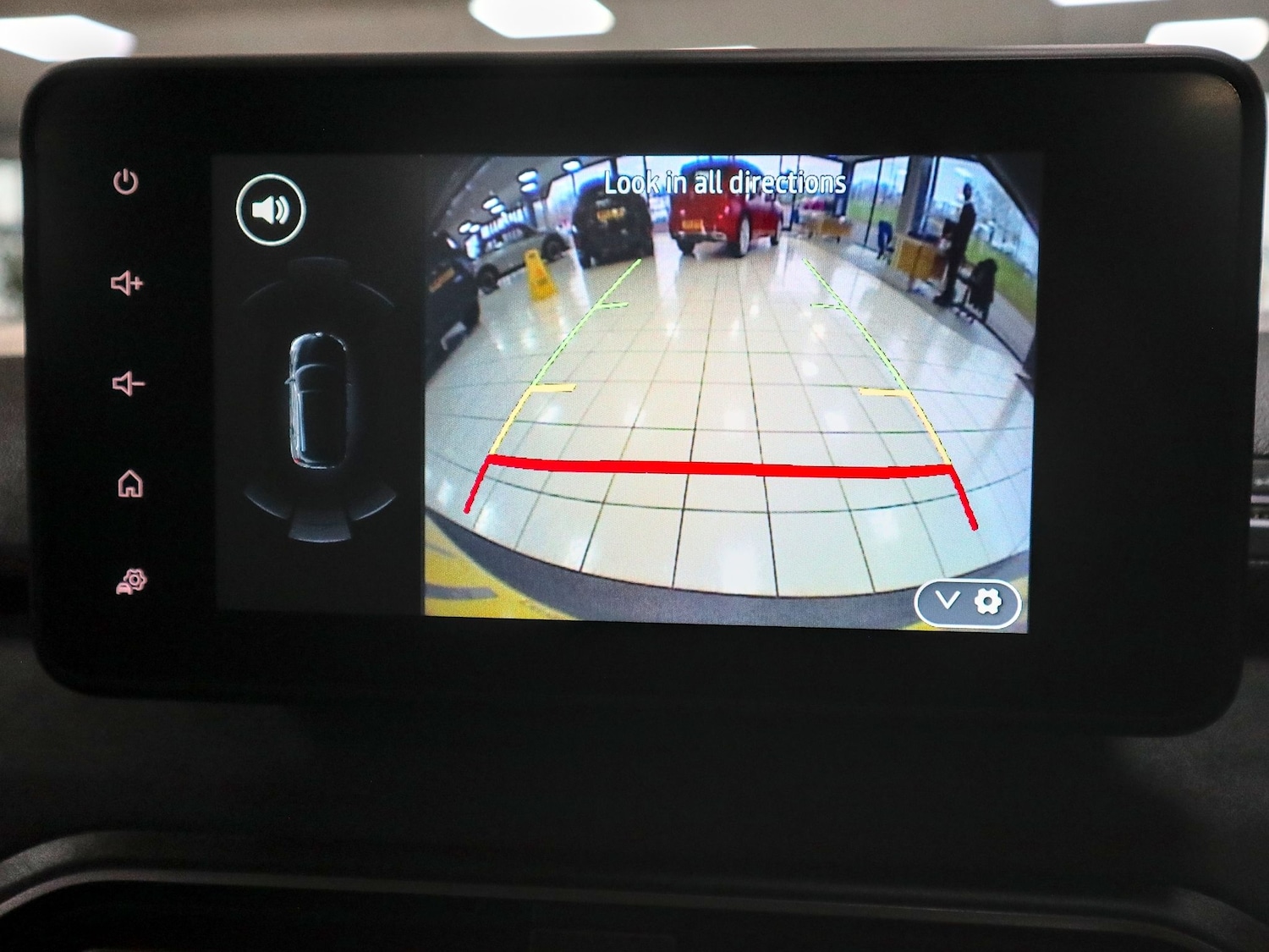 Used Dacia Sandero Stepway 2023 for sale - 77303926: Photo 33