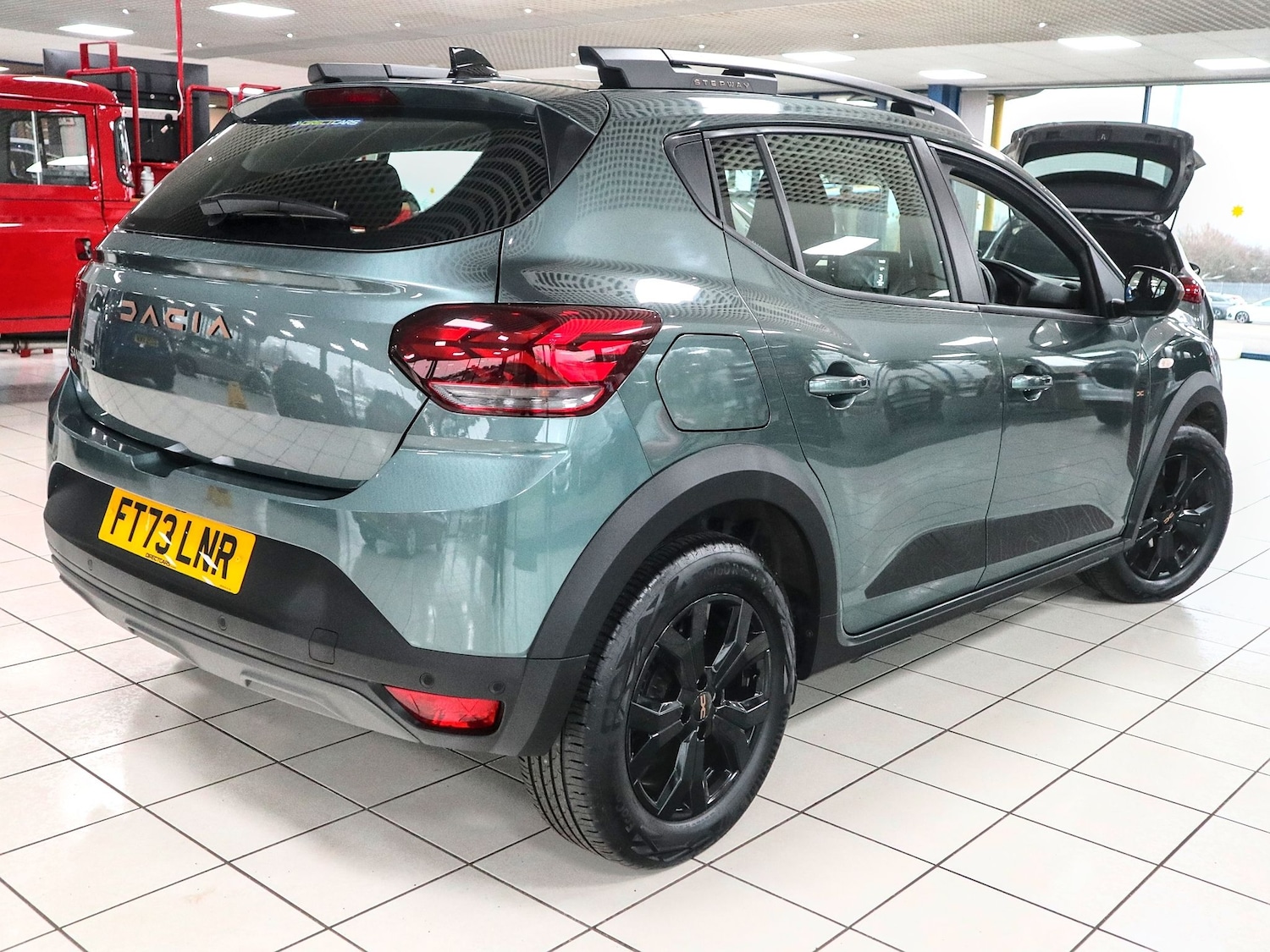 Used Dacia Sandero Stepway 2023 for sale - 77303926: Photo 7