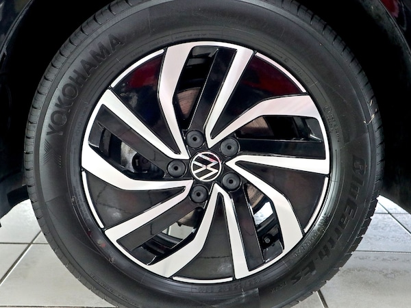 Used Volkswagen Polo 2023 for sale - 75668360: Photo 16