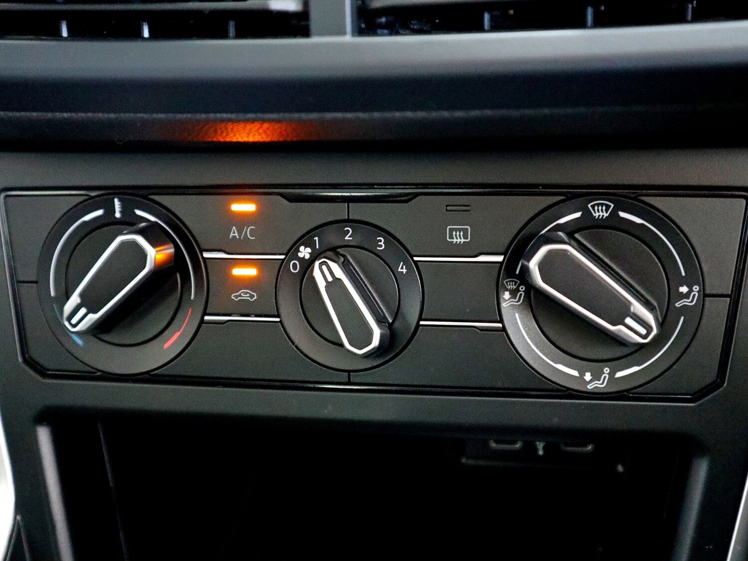 Used Volkswagen Polo 2023 for sale - 75668360: Photo 34