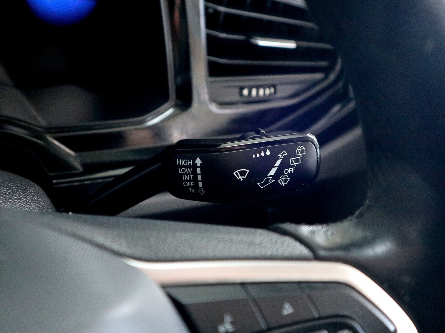 Used Volkswagen Polo 2023 for sale - 75668360: Photo 39