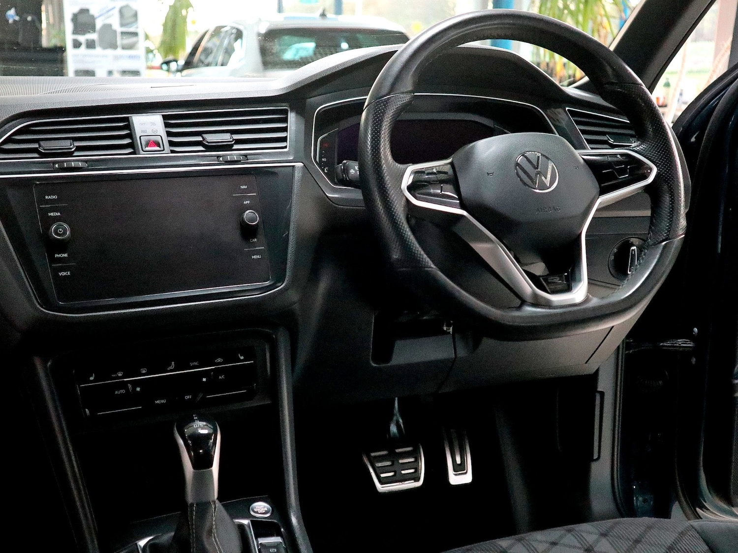 Used Volkswagen Tiguan 2022 for sale - 76431086: Photo 25