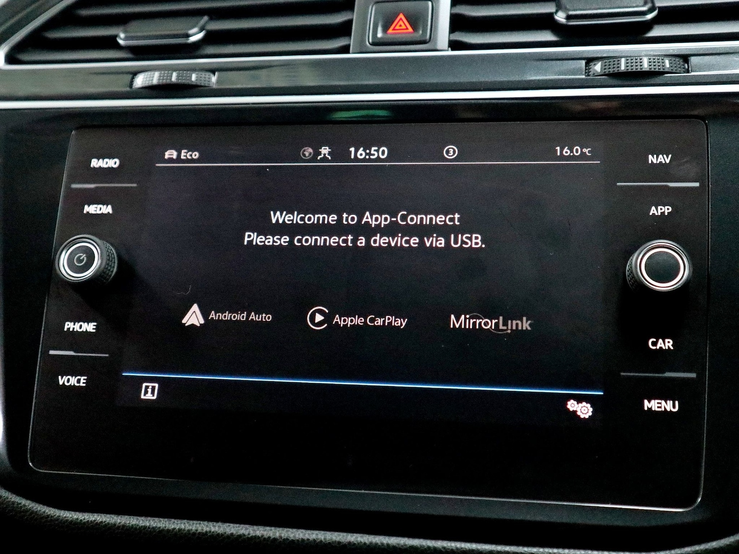 Used Volkswagen Tiguan 2022 for sale - 76431086: Photo 33