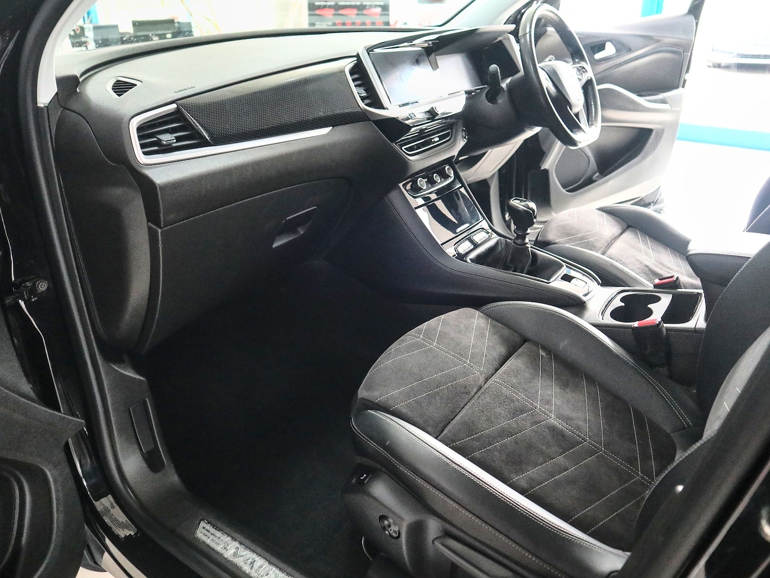 Used Vauxhall Grandland 2022 for sale - 78098956: Photo 4