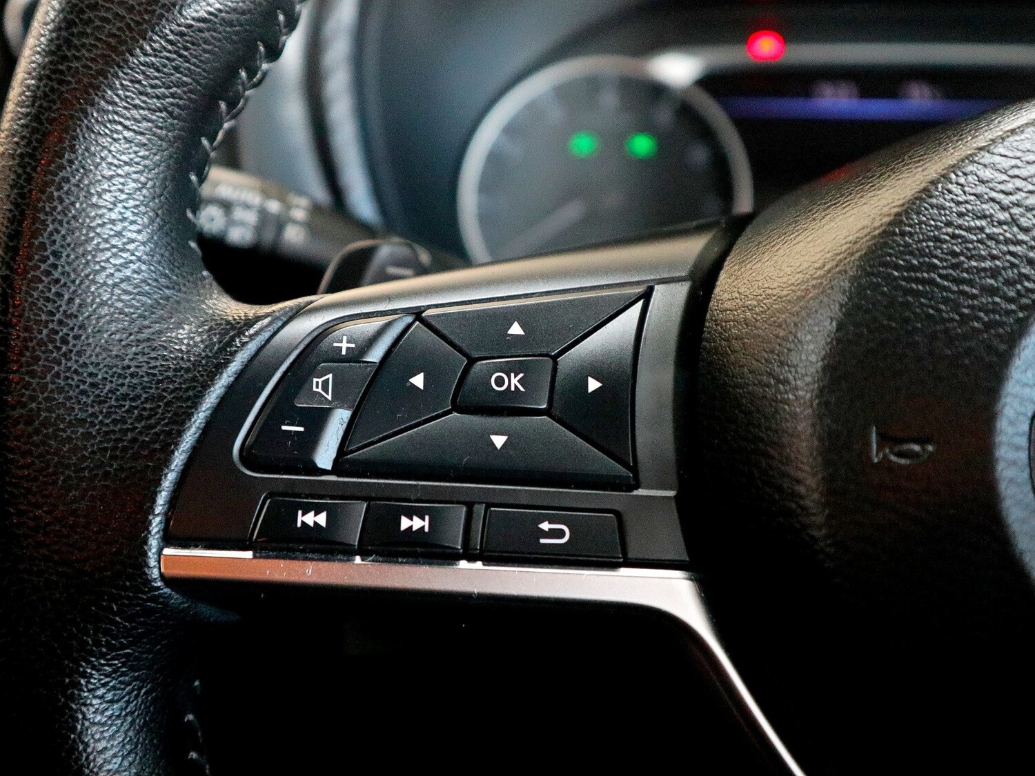 Used Nissan Juke 2019 for sale - 76431091: Photo 39