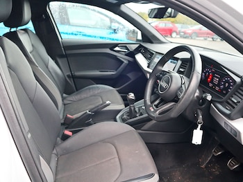 Used Audi A1 2019 for sale - 76000435: Photo 3