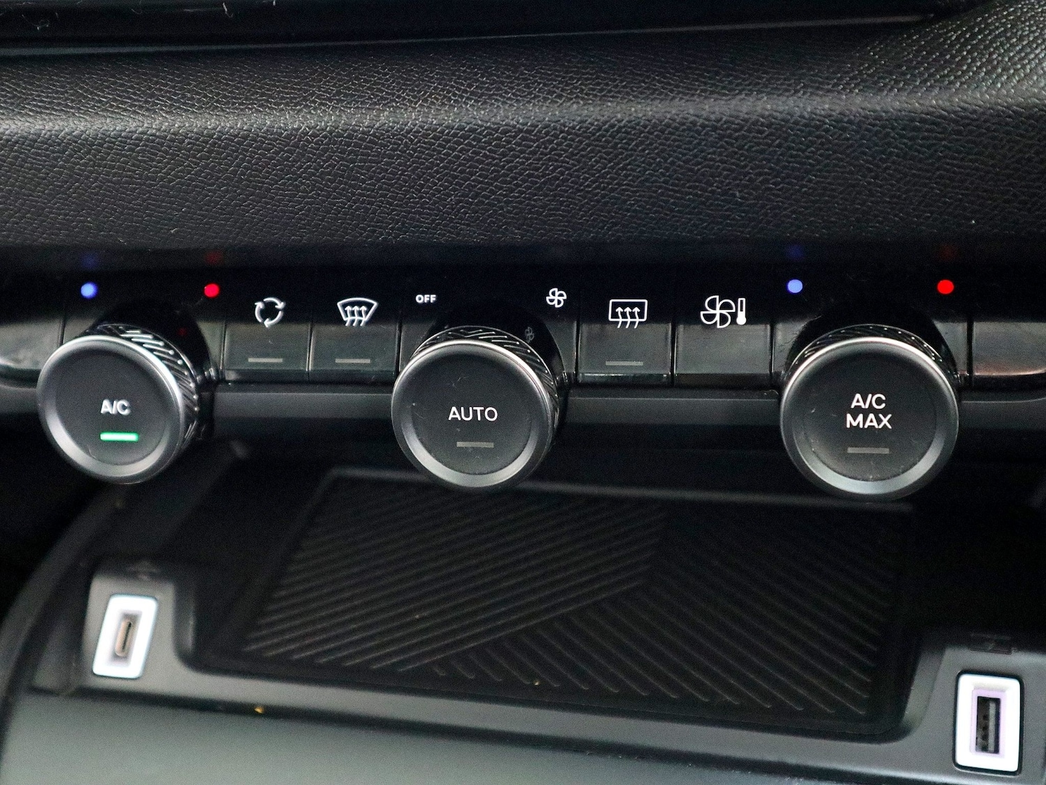 Vehicle 33
