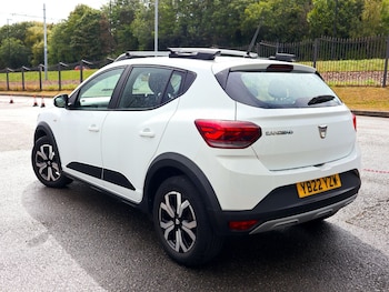 Used Dacia Sandero Stepway 2022 for sale - 75718541: Photo