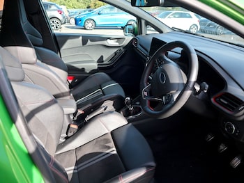 Used Ford Fiesta 2023 for sale - 75976189: Photo 3