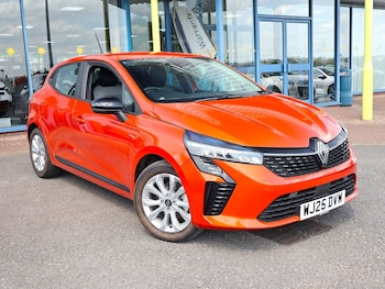 Used Renault Clio 2025 for sale - 78674444: Photo