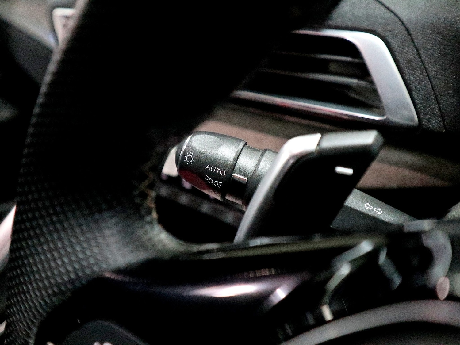 Used Peugeot 5008 2021 for sale - 77118787: Photo 42