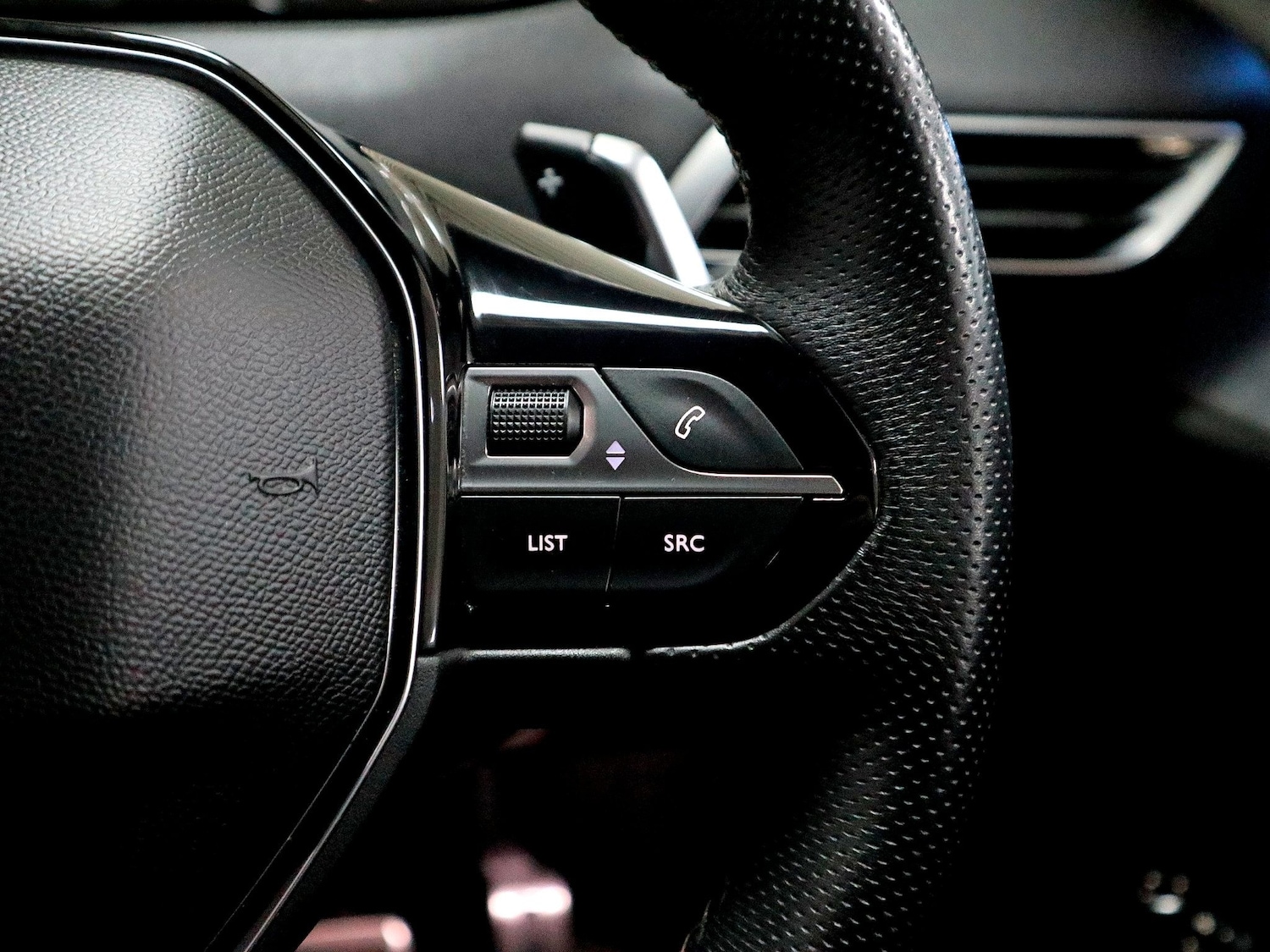 Used Peugeot 5008 2021 for sale - 77118787: Photo 43