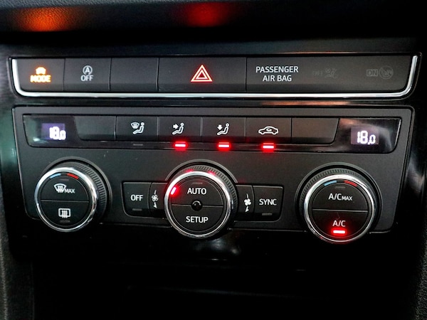 Used SEAT Leon 2018 for sale - 76011937: Photo 36