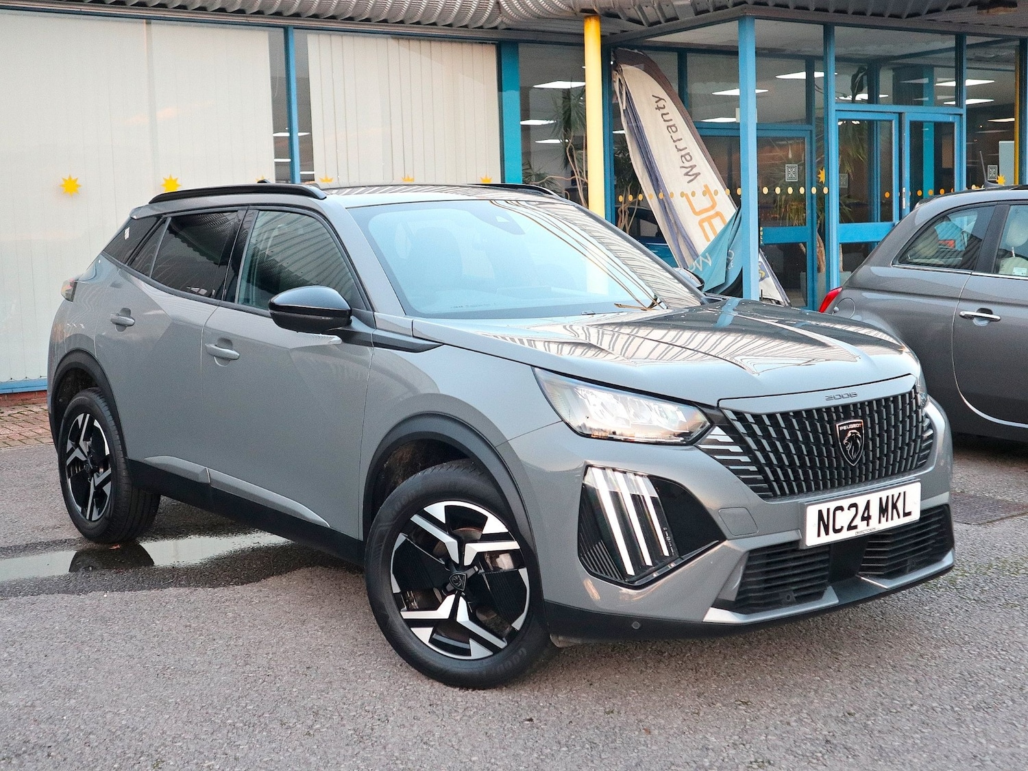 Used Peugeot 2008 2024 for sale - 76627526: Photo 1