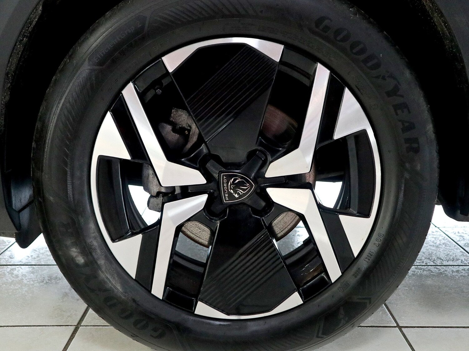 Used Peugeot 2008 2024 for sale - 76627526: Photo 16