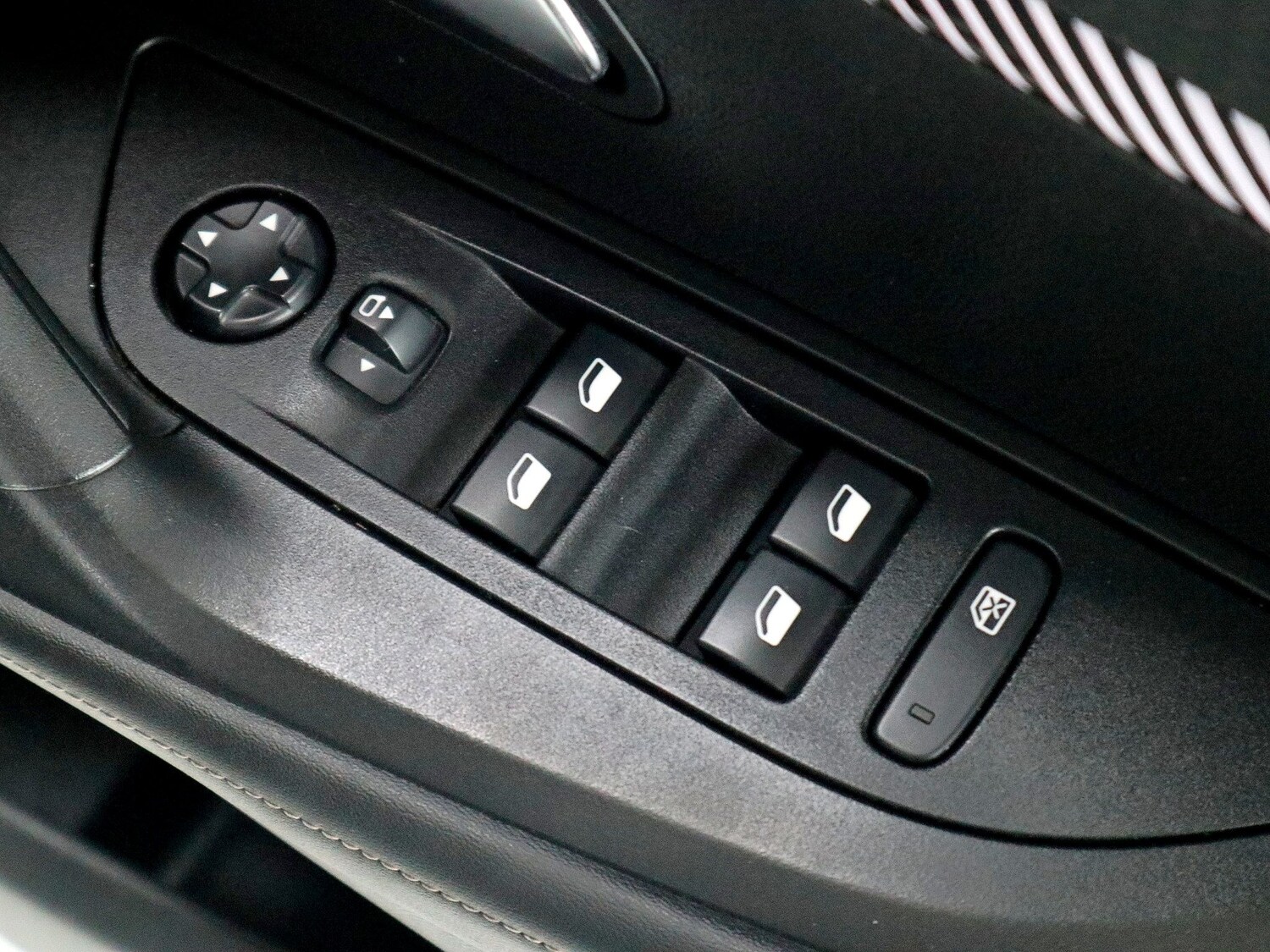 Used Peugeot 2008 2024 for sale - 76627526: Photo 24