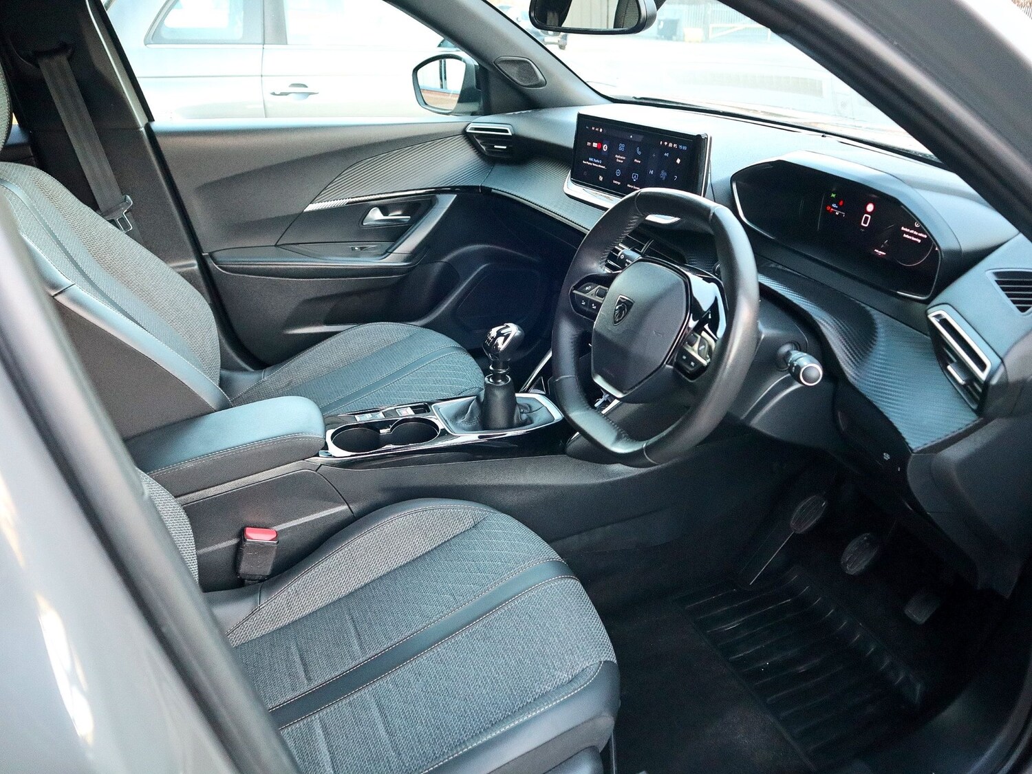 Used Peugeot 2008 2024 for sale - 76627526: Photo 3