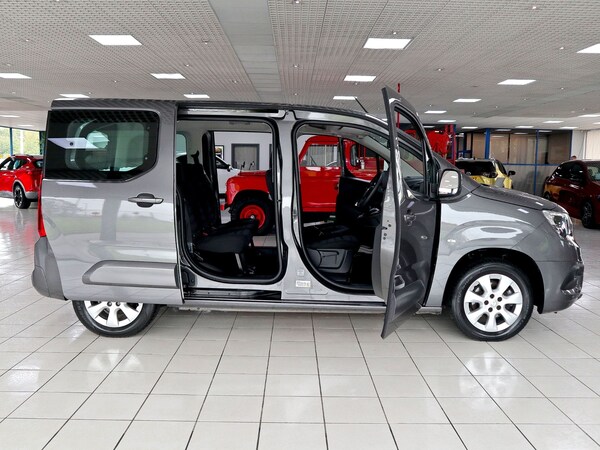 Used Vauxhall Combo Life 2020 for sale - 75656336: Photo 17