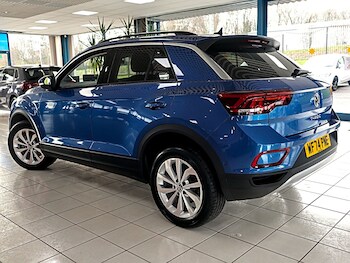 Used Volkswagen T-Roc 2024 for sale - 77228380: Photo