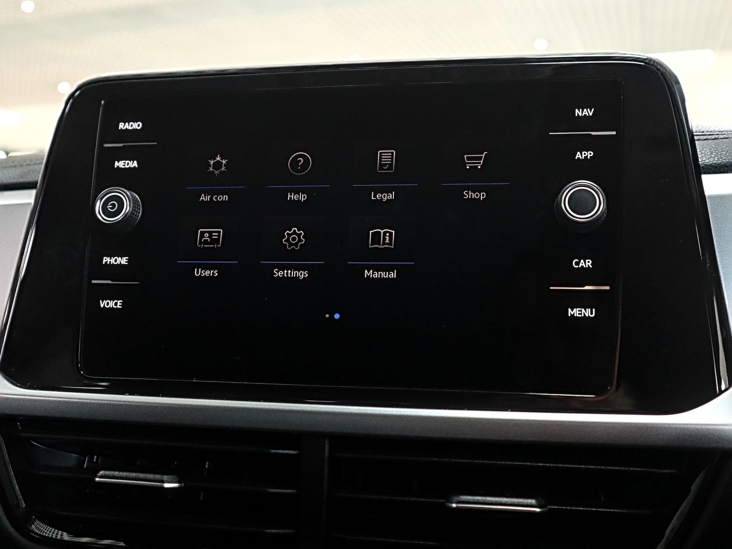 Used Volkswagen T-Roc 2024 for sale - 77228380: Photo 33