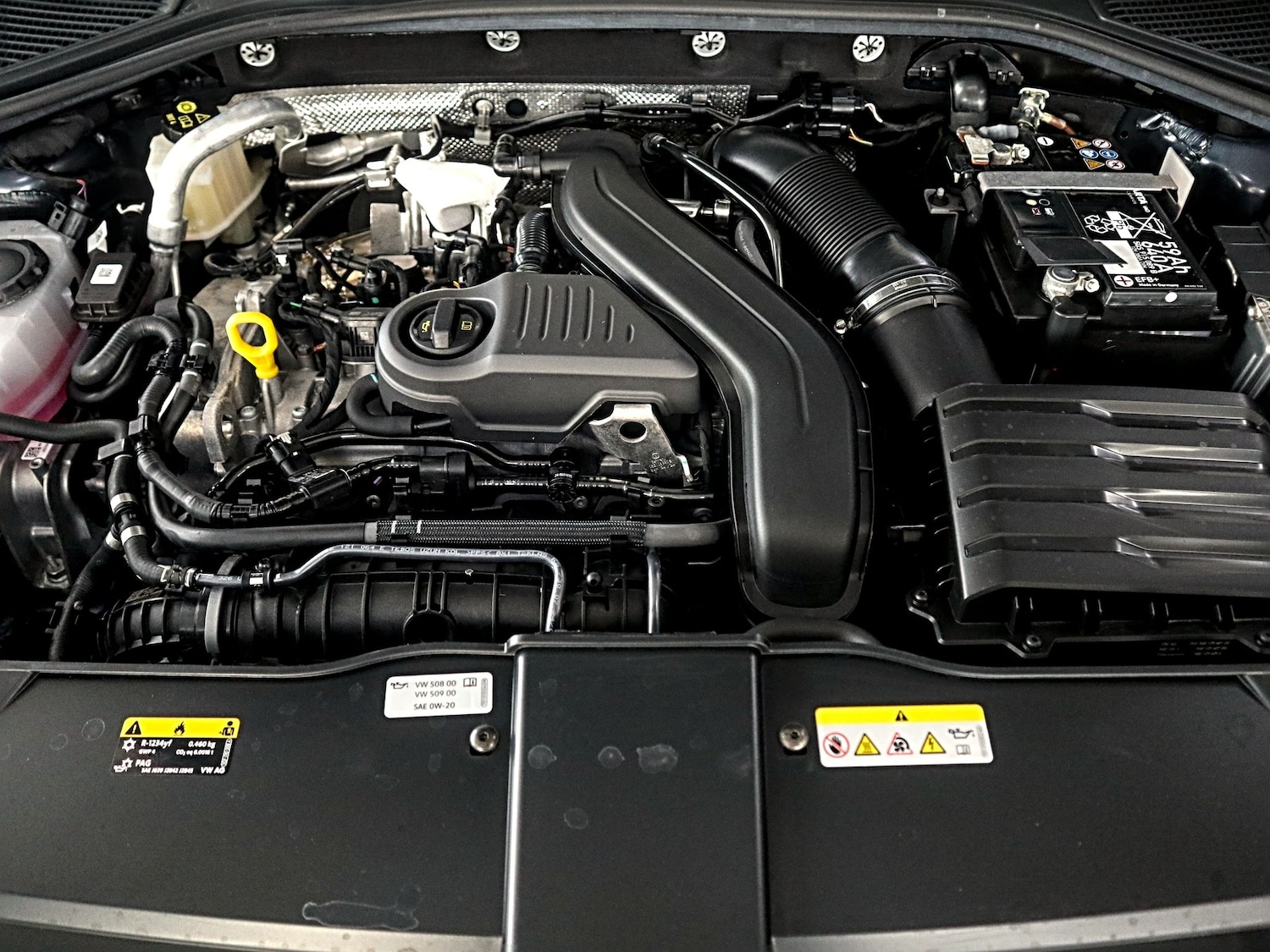 Used Volkswagen T-Roc 2024 for sale - 77228380: Photo 44