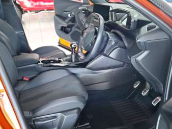 Used Peugeot 2008 2023 for sale - 74617866: Photo