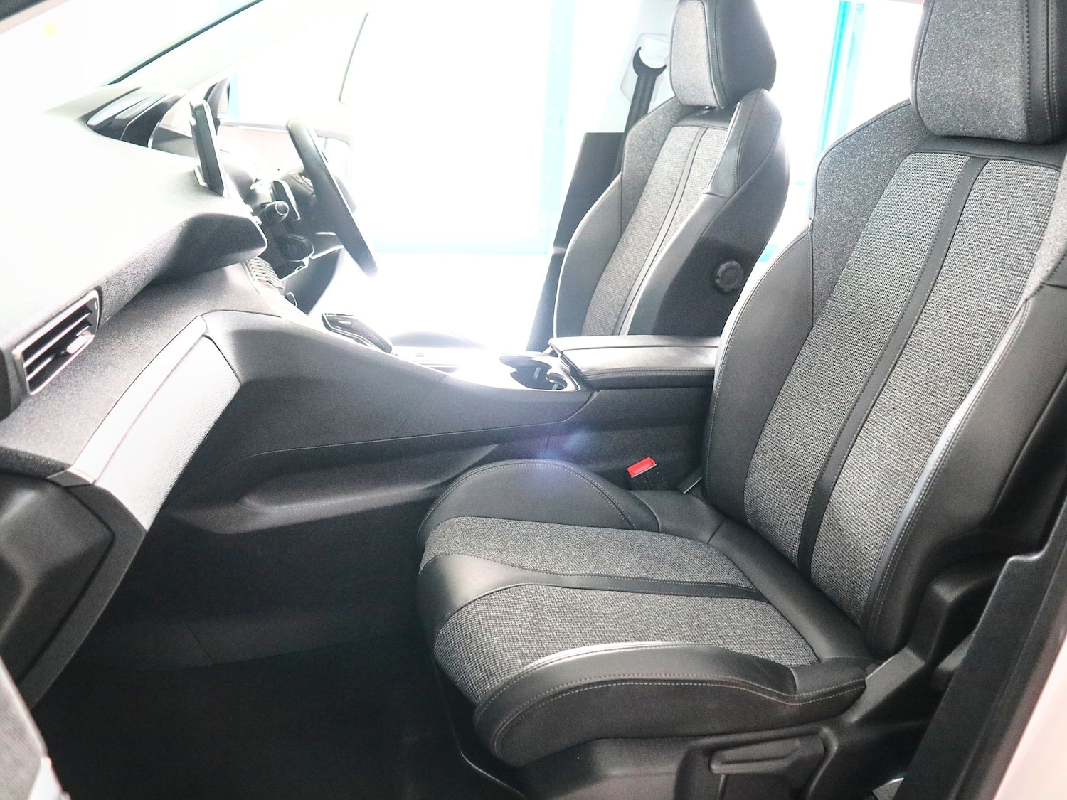 Used Peugeot 5008 2020 for sale - 77508769: Photo 24