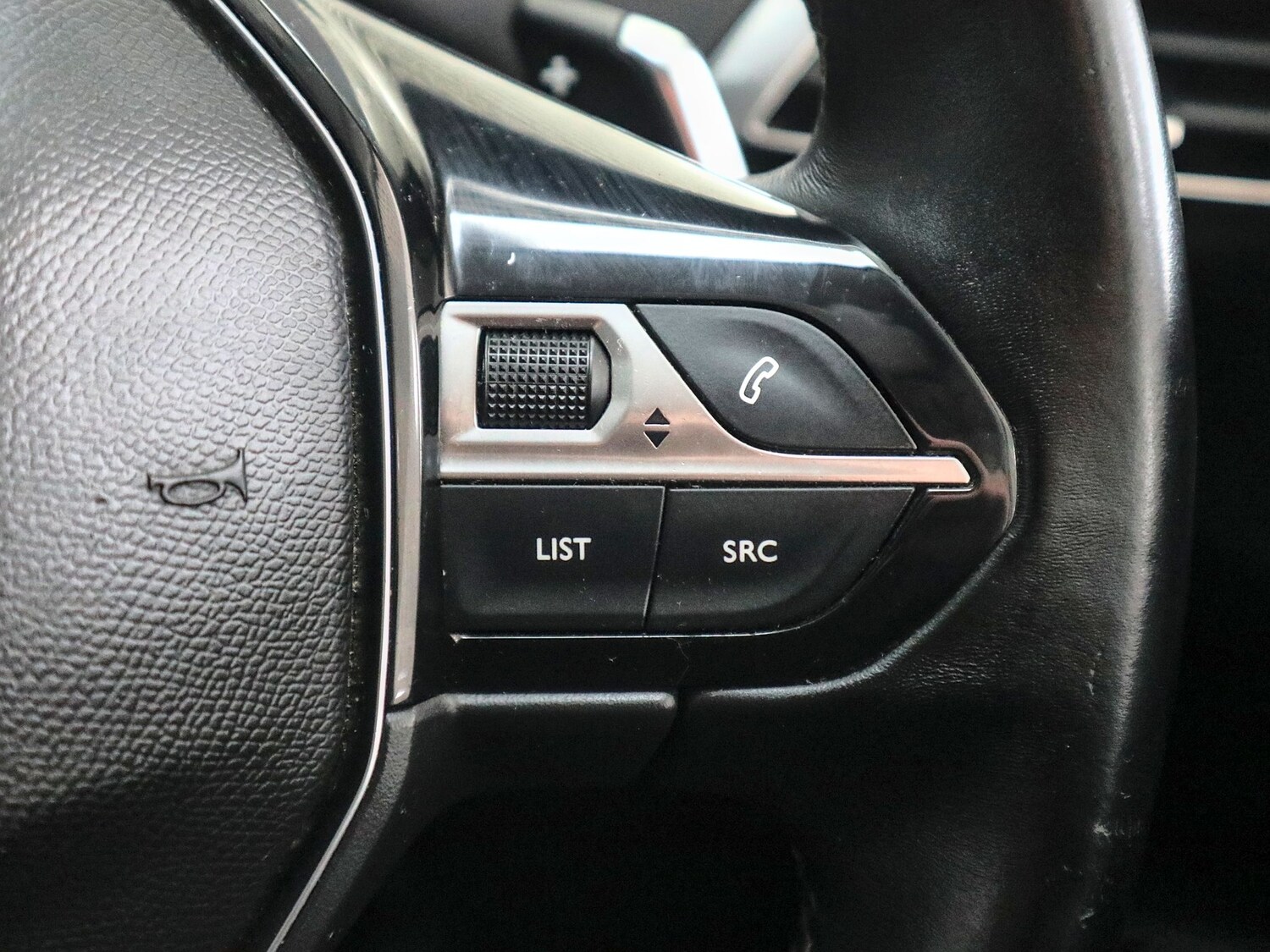 Used Peugeot 5008 2020 for sale - 77508769: Photo 41