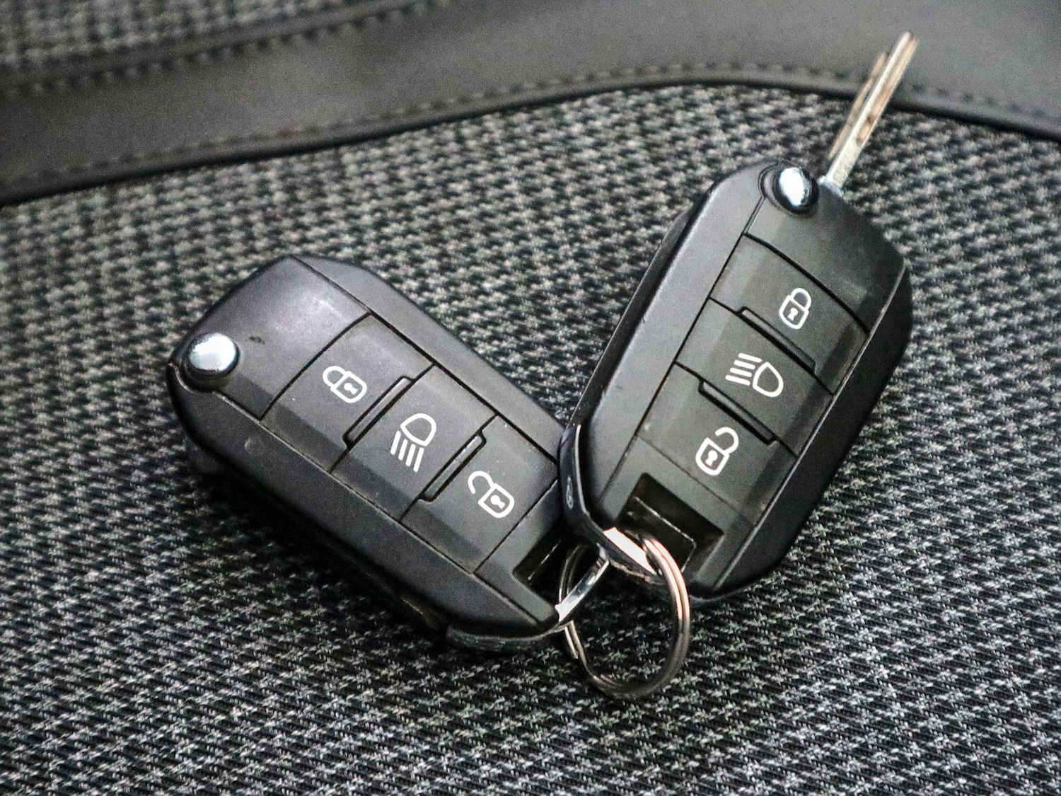 Used Peugeot 5008 2020 for sale - 77508769: Photo 43